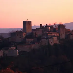 Les Muguets - 4 Personnes - Confort Et Vue Imprenable Largentière